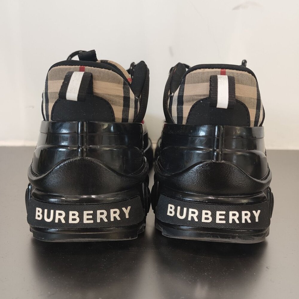 Burberry Size 40 Checkered Lace-Up Thick-Soled Casual Sneakers Black & Red - Picture 6 of 10